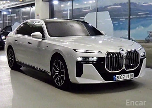 BMW 7 Series (G70) 740d xDrive M Sport - АвтоДегустатор