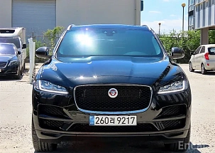 Jaguar F-PACE 20d Prestige - АвтоДегустатор